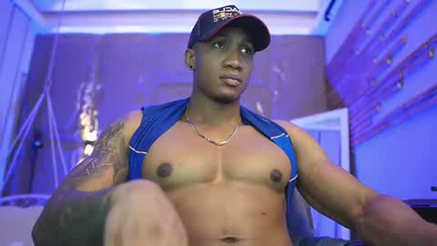logan_varela online show from June 24, 11:35 am