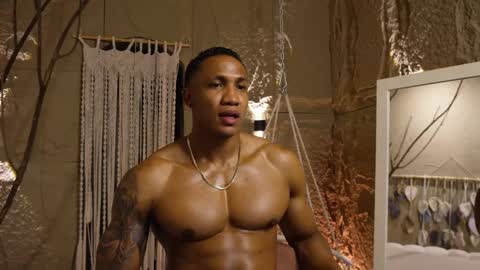 logan_varela online show from September 13, 5:03 pm