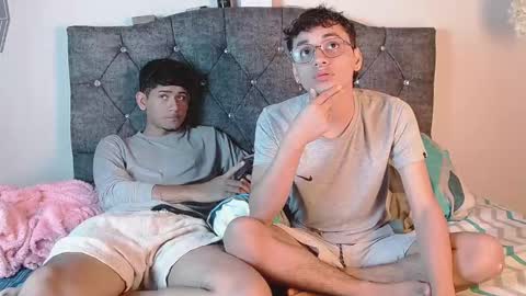 Snapshot of logan_willyams_ chatting on October 13, 11:11 pm logan_willyams_ online show from October 13, 11:11 pm