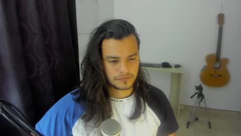 Logan online show from January 3, 9:36 pm