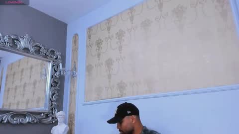 U can call me Logan online show from September 29, 3:49 am