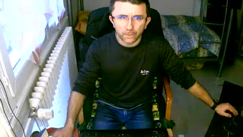 lokoum39 online show from January 2, 3:40 pm