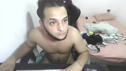 Marvin Santiago online show from March 23, 6:19 am