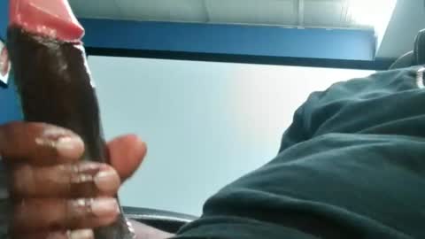 Snapshot of longblack37 chatting on December 27, 2:25 am slim reaper online show from December 27, 2:25 am