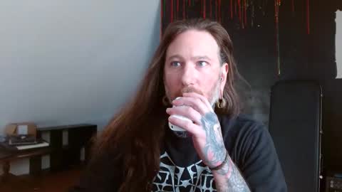 Snapshot of longhair021 chatting on February 26, 4:03 pm longhair online show from February 26, 4:03 pm