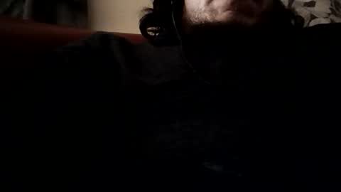 Snapshot of longone2600 chatting on October 12, 3:22 am longone2600 online show from October 12, 3:22 am