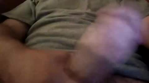 Snapshot of longone2600 chatting on October 5, 1:04 pm longone2600 online show from October 5, 1:04 pm