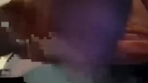 Snapshot of longone2600 chatting on February 23, 2:24 am longone2600 online show from February 23, 2:24 am