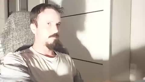 Lucas online show from December 20, 11:45 pm