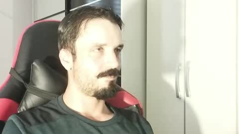 Lucas online show from February 3, 1:30 pm