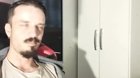 Lucas online show from December 9, 12:53 pm