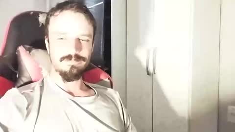 Lucas online show from September 12, 2:50 pm