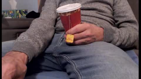 looking469 online show from March 3, 2:13 pm