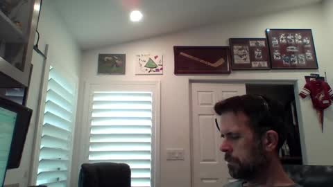 lookyherre online show from April 2, 5:21 pm