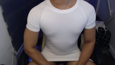 Macky online show from November 12, 2:06 am