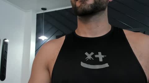  L O R E N Z O  Thumbs Up help  online show from December 2, 6:08 pm