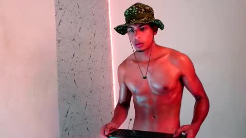 Lorian Vikel  online show from September 21, 1:28 am