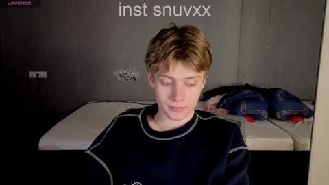 louie_evans online show from October 1, 9:19 pm