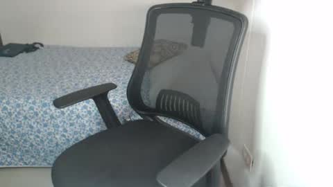 Andys and mary online show from February 10, 5:12 am