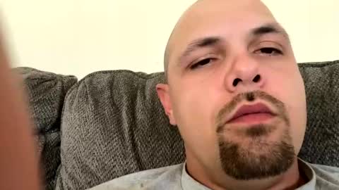 lovecurve_ online show from November 26, 9:29 pm