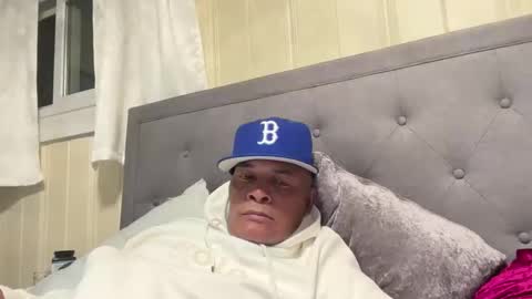 loved19 online show from April 21, 1:42 am