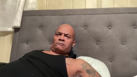 loved19 online show from October 23, 11:51 pm