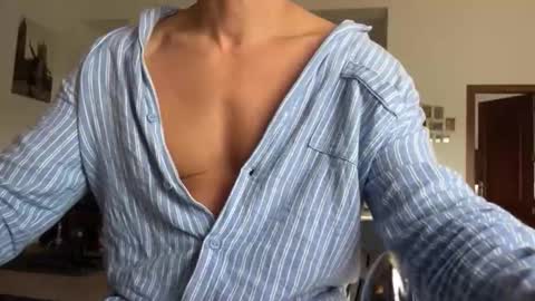 Loveisperfect online show from February 14, 8:42 am