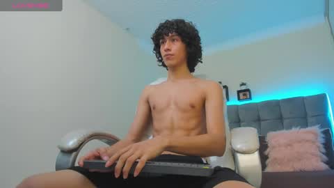 loverboy8_ online show from February 9, 6:54 am