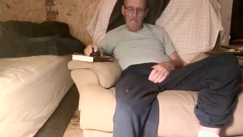 just here to have fun and cum online show from November 25, 11:12 am