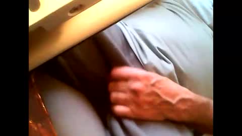 just here to have fun and cum online show from February 3, 7:10 pm