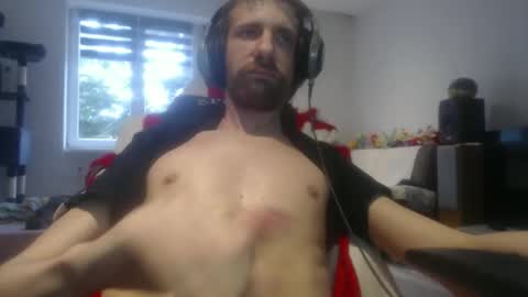 G online show from February 16, 8:23 am