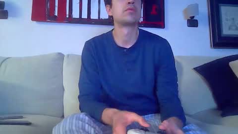 Luca online show from October 30, 8:10 pm