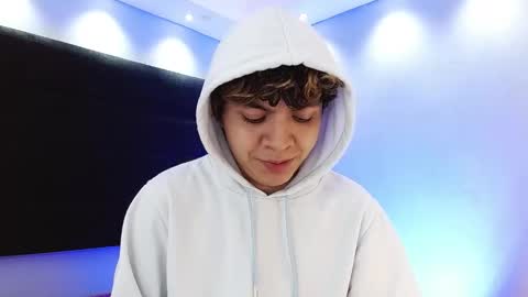 Lukas online show from December 26, 6:01 pm