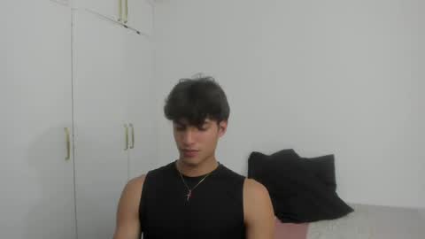 lucacosta19 online show from June 8, 4:30 pm