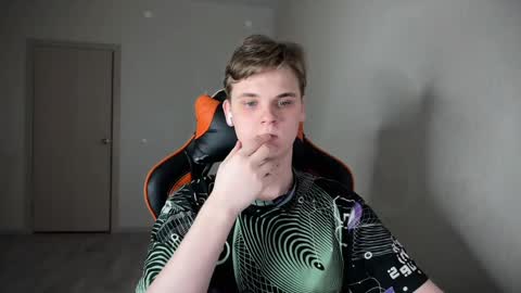 Lucas Gill online show from January 16, 6:48 pm