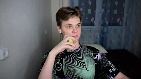 Lucas Gill online show from December 9, 12:31 pm