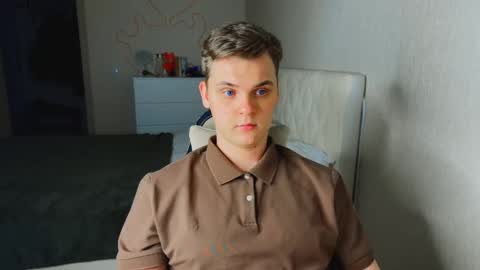 Lucas Gill online show from January 18, 3:52 am