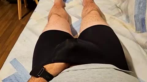 lucas_j_31 online show from December 1, 2:58 am