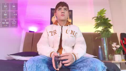 Lucas lovee online show from March 14, 1:18 pm