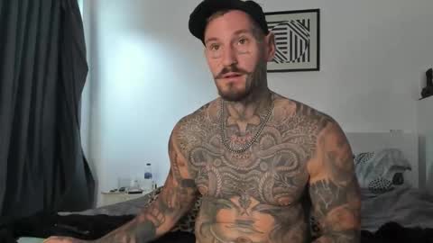 lucasexclusive online show from February 2, 7:18 am