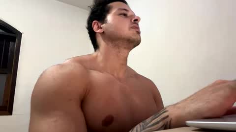 lucasfit24 online show from February 9, 1:01 am