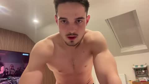 lucasray online show from December 20, 9:11 pm