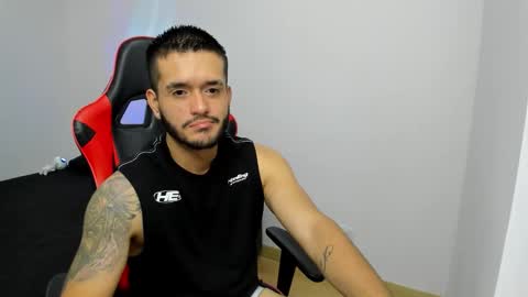 Luciano Miltonn online show from March 11, 1:45 am