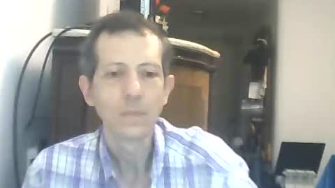 Luciano online show from April 3, 2:08 am