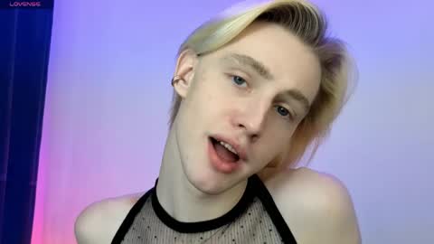 Angelok online show from April 10, 8:32 am