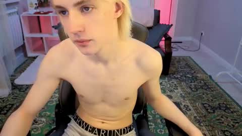 Angelok online show from February 25, 1:23 pm