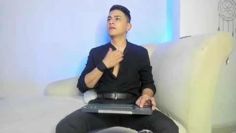 Leo online show from February 15, 11:28 am