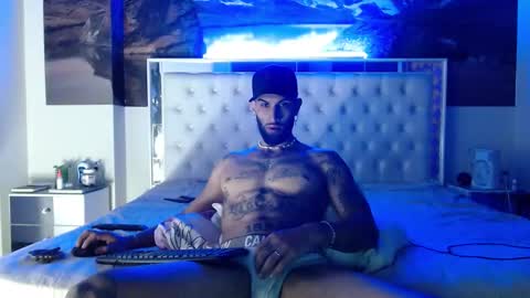 luciifer_hills online show from December 25, 9:13 am