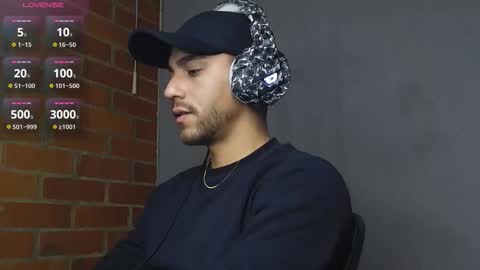 lucky_blessed online show from March 19, 1:09 am