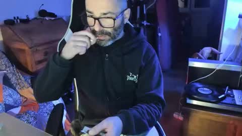 Lucky online show from December 20, 7:10 pm